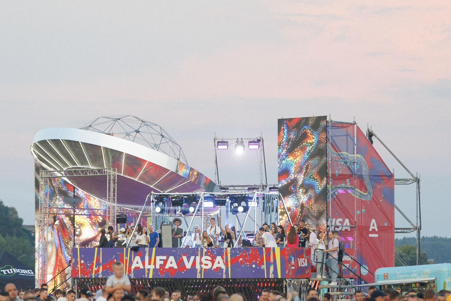 Печать на баннерной (строительной) сетке